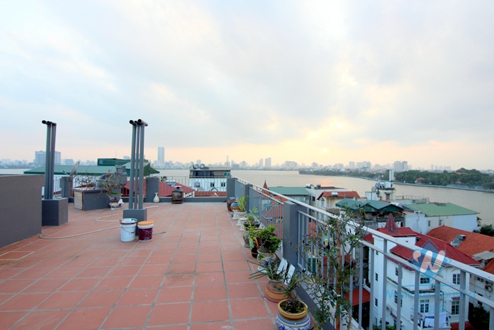 Brand new two bedrooms apartment for rent in Nghi Tam village, Tay Ho, Ha Noi